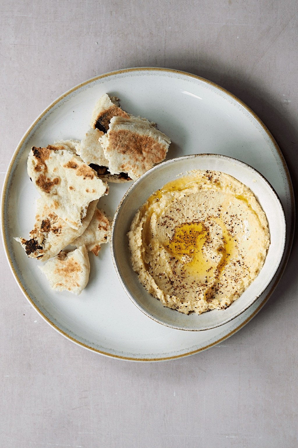 How to get super-creamy, restaurant-style hummus