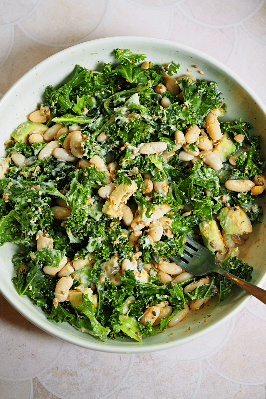 Erewhon-Inspired Kale & White Bean&nbsp;Salad
