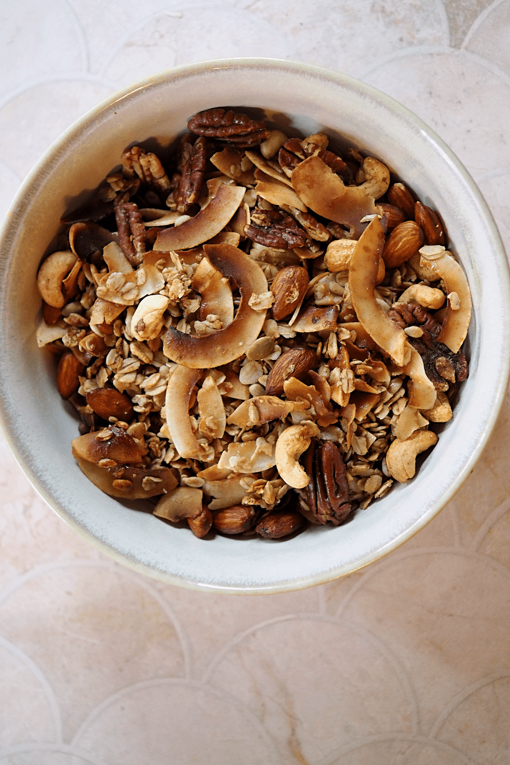 Easy Homemade Coconut&nbsp;Granola