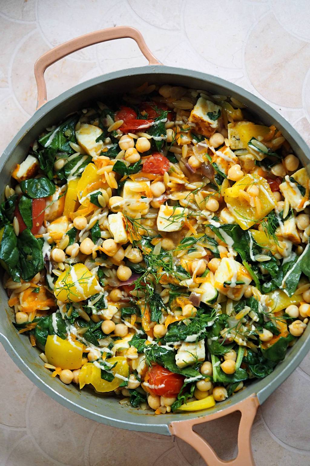 One-Pot Halloumi Chickpea&nbsp;Orzo